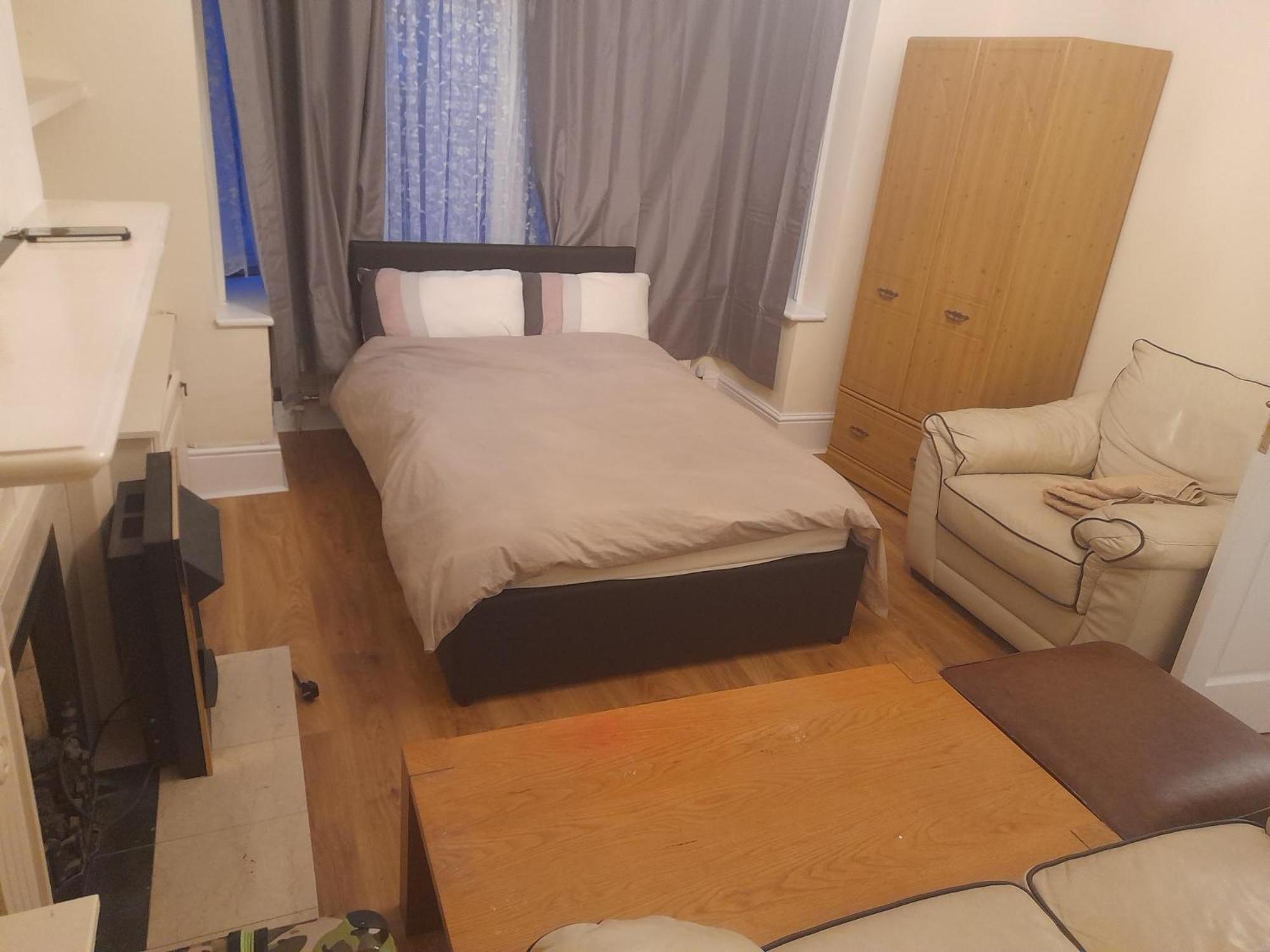 Big Room With Free Parking Londra Esterno foto